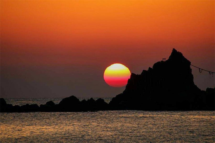 赤い太陽